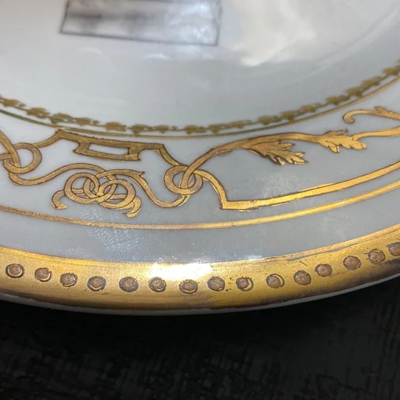 Decorative White and Gold Porcelain Architectural Accent Plate! - Picture 2 of 5